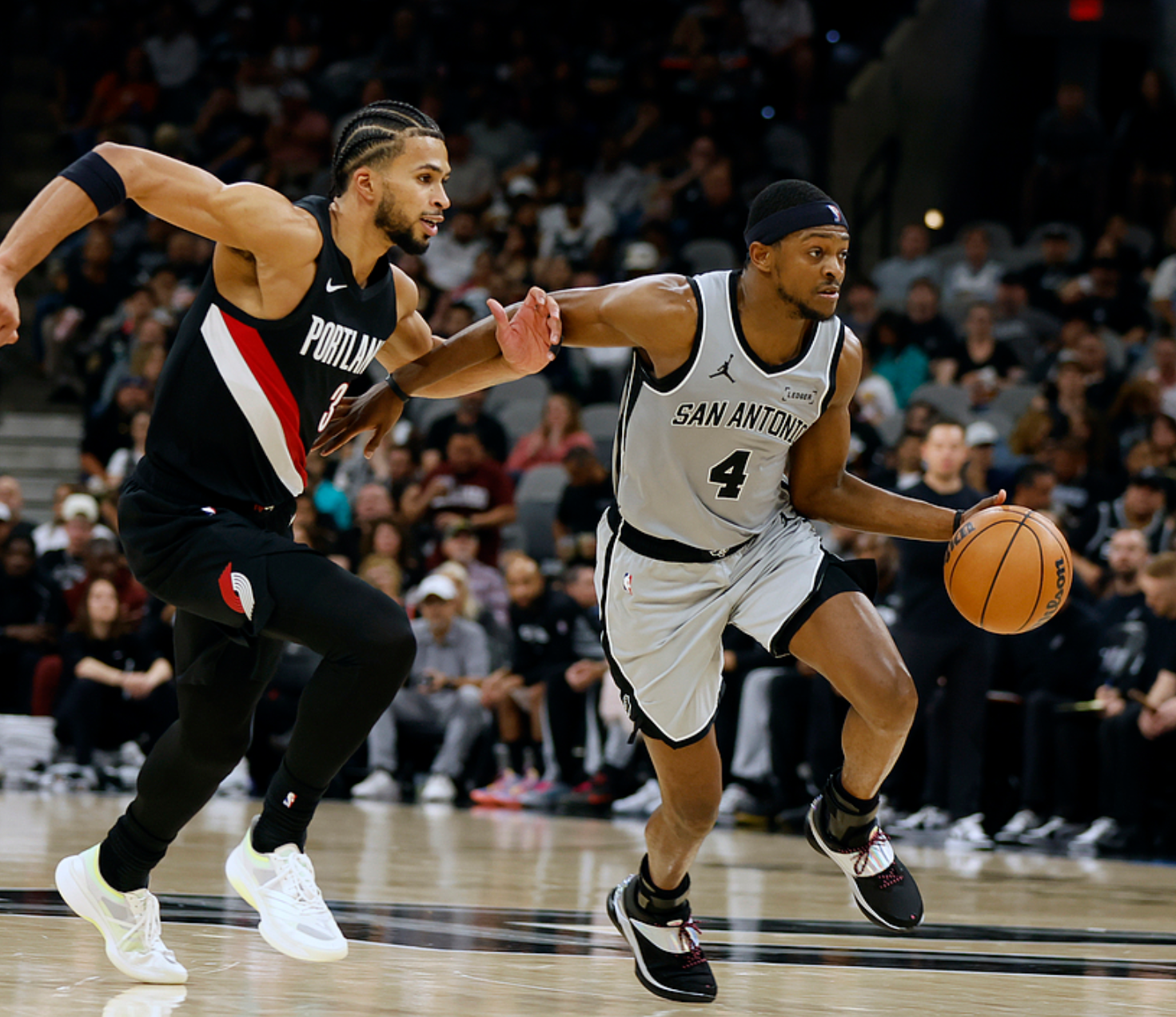 pp电子-西部最新排名：掘金10连胜，火箭收好礼，3-6名差距变大